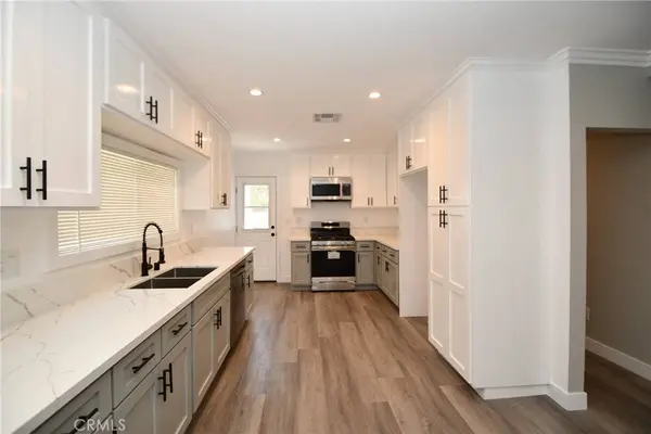 8620 Madison AVE, South Gate, CA 90280