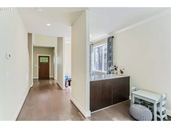 20334 SW OCTAVIA LN, Beaverton, OR 97007