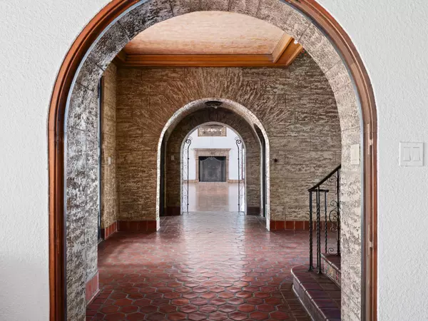 3600 Paradise Valley Rd, National City, CA 91950-3123