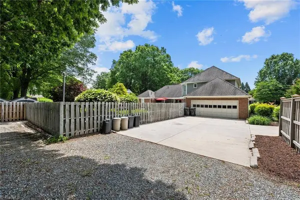 2243 Walker AVE, Burlington, NC 27215