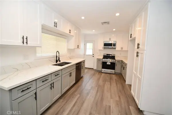 8620 Madison AVE, South Gate, CA 90280