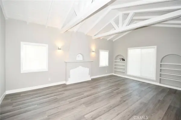 8620 Madison AVE, South Gate, CA 90280