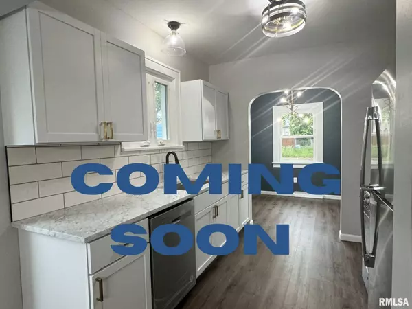 1509 ELM ST, Davenport, IA 52803