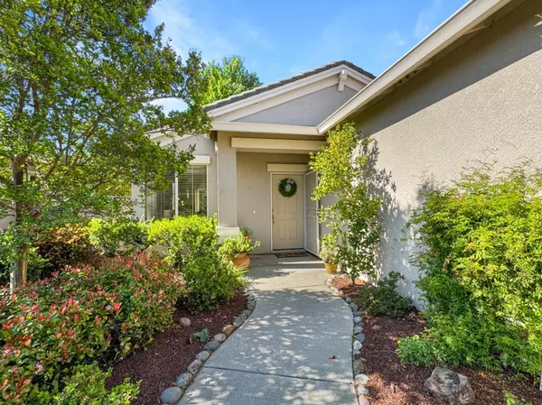 1872 Stone House LN, Lincoln, CA 95648