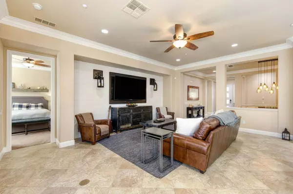 2169 Coryton LN, Roseville, CA 95747