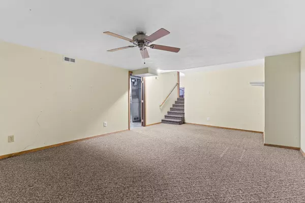 212 S Brooks Rd, Medical Lake, WA 99022