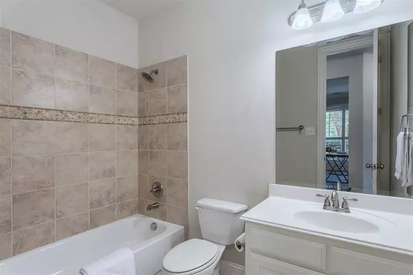 13866 Matthew Lane, Frisco, TX 75035