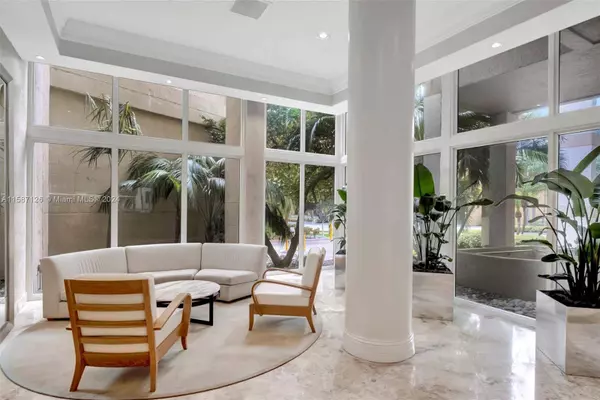 770 Claughton Island Dr #1103, Miami, FL 33131