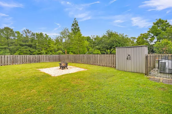 2117 Kings Gate Ln, Mount Pleasant, SC 29466