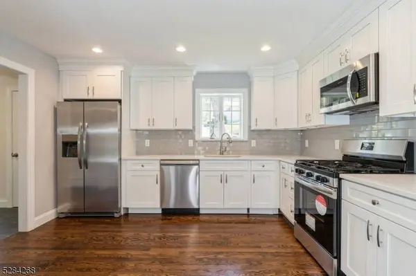 14 Clover Rd, West Milford Twp., NJ 07435