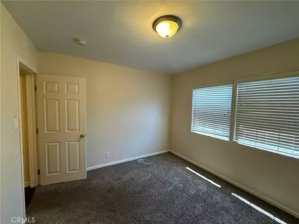 6835 Wilbur AVE, Reseda, CA 91335