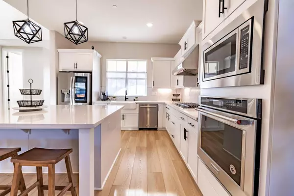 2973 Abrams DR, Marina, CA 93933