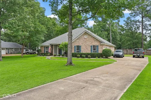 187 Old Palmetto Road, Benton, LA 71006