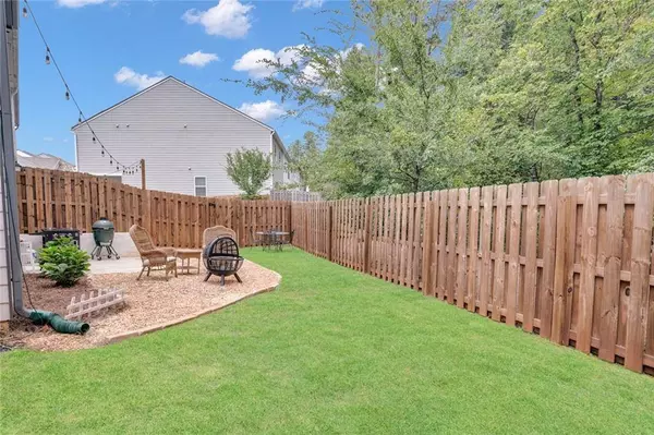 228 Lower Pheasant LN, Woodstock, GA 30188