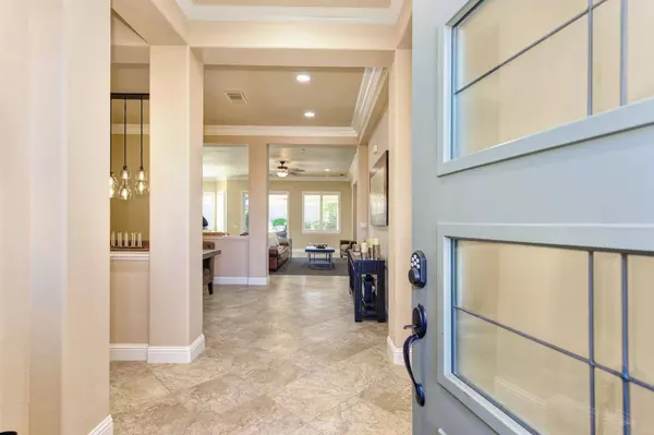 2169 Coryton LN, Roseville, CA 95747