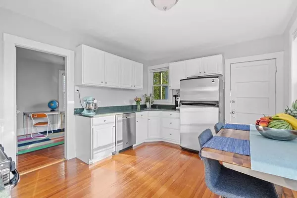 168 Chestnut Ave #3, Boston, MA 02130