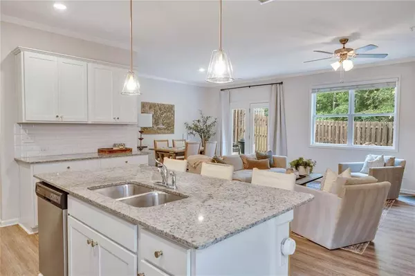 228 Lower Pheasant LN, Woodstock, GA 30188