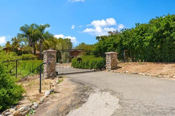 31478 Valley Center Road, Valley Center, CA 92082