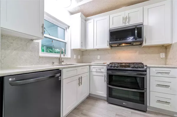 231 MOCKINGBIRD LN LN, Winter Springs, FL 32708