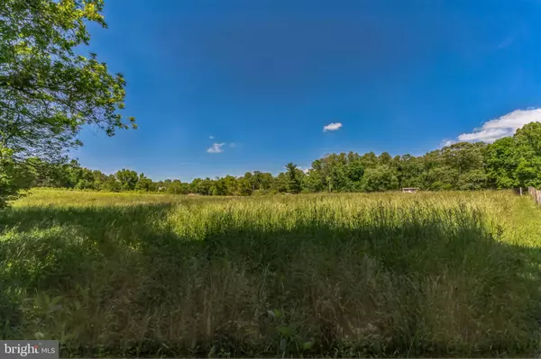 2195 HENRY HUTCHINS RD, Prince Frederick, MD 20678