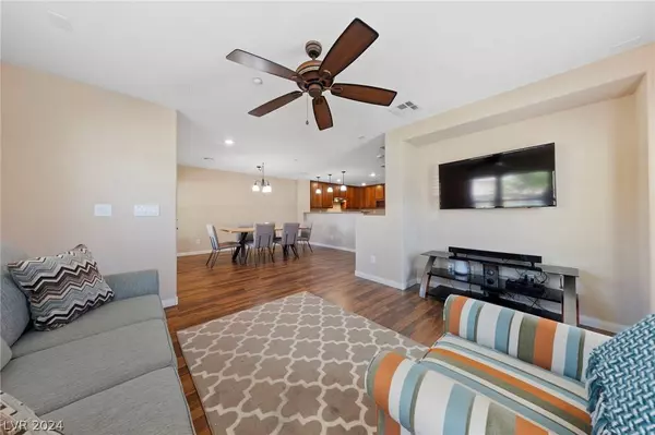 2054 Waterlily View Street, Henderson, NV 89044