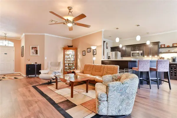 103 AVENHAM DR, Deland, FL 32724