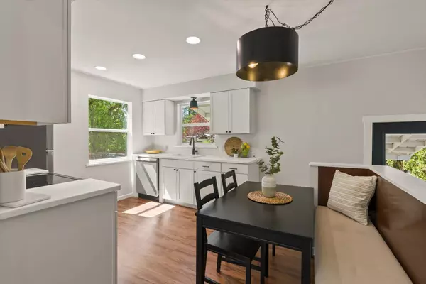 4917 N Greenwood Blvd, Spokane, WA 99205