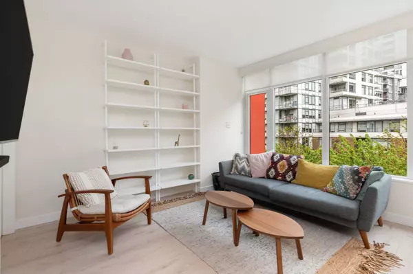 161 E 1st Ave #318, Vancouver, BC V5T