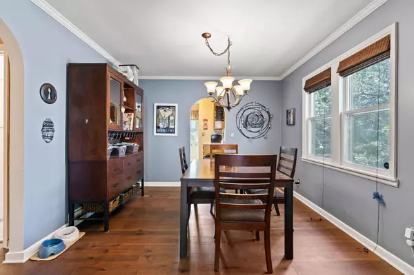 4721 Lakeview AVE N, Brooklyn Center, MN 55429