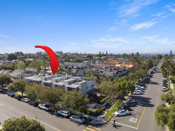 704 7th ST, Coronado, CA 92118