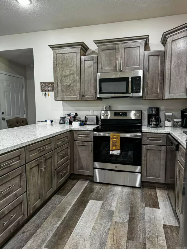 306 Elizabeth Drive, Paragould, AR 72450