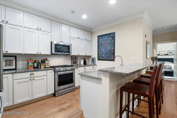 97 East Avenue #Unit 303, Saratoga Springs, NY 12866