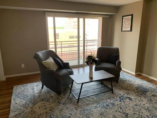 66 9th ST E #1307, Saint Paul, MN 55101