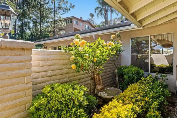 1780 Circo Del Cielo DR, El Cajon, CA 92020