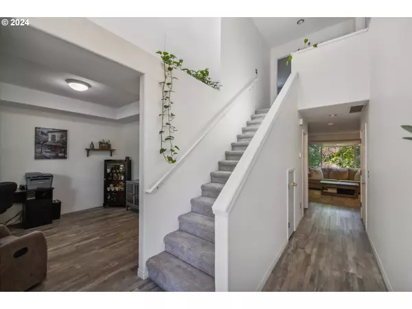 23715 SW RED FERN DR, Sherwood, OR 97140