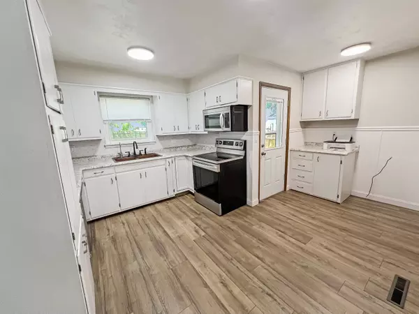 827 2nd, Alva, OK 73717