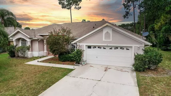 26 EDGEWATER DR, Palm Coast, FL 32164