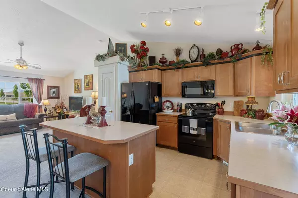 6771 W MAJESTIC AVE, Rathdrum, ID 83858