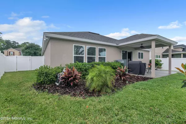 182 HERITAGE OAKS DR, St Johns, FL 32259