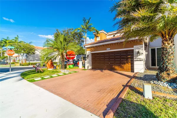 7995 NW 114th Path, Doral, FL 33178