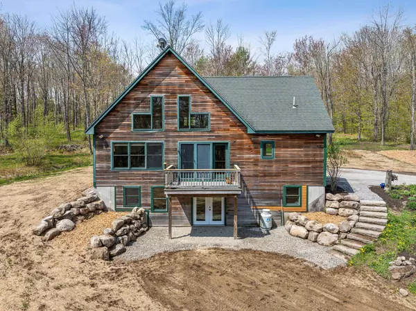 686 Lake House RD, Naples, ME 04055