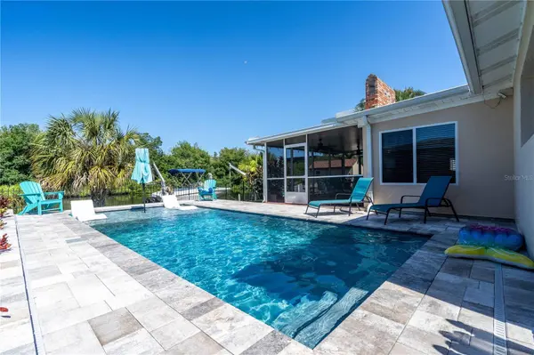 9654 2ND ST N, Saint Petersburg, FL 33702