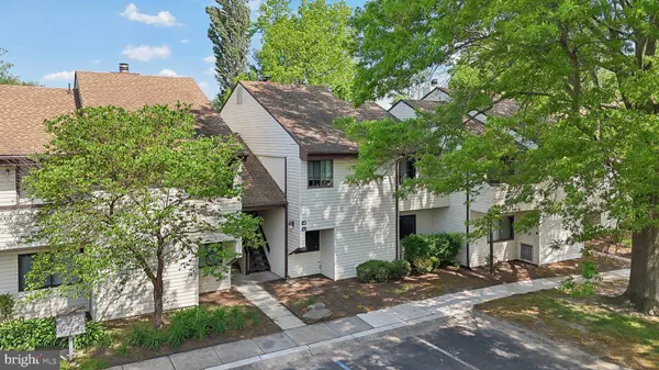 14-A E DAISY LN, Mount Laurel, NJ 08054