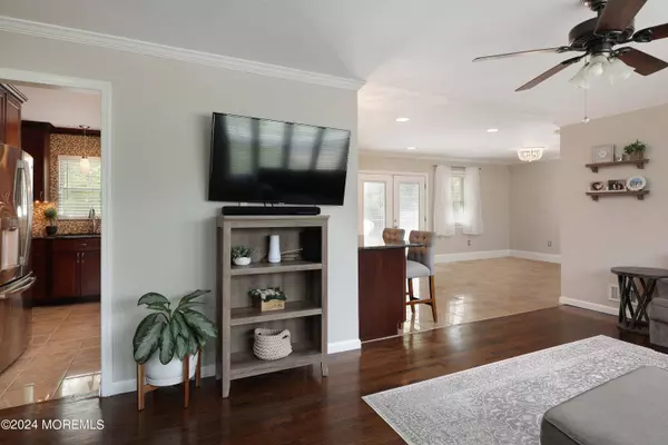 900 1st Avenue, Toms River, NJ 08757