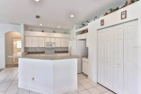 26 EDGEWATER DR, Palm Coast, FL 32164