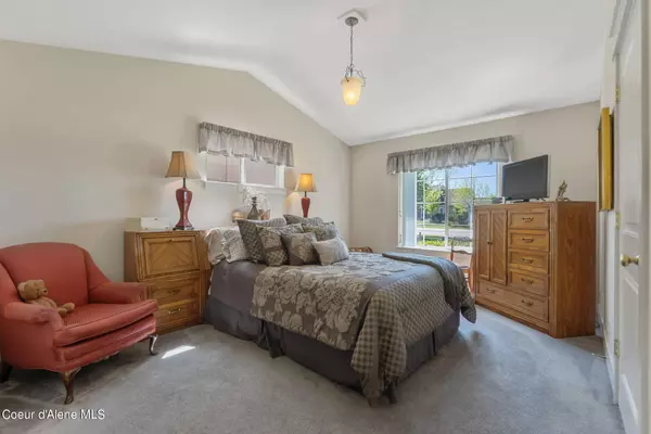 6771 W MAJESTIC AVE, Rathdrum, ID 83858