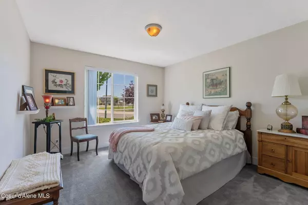 6771 W MAJESTIC AVE, Rathdrum, ID 83858