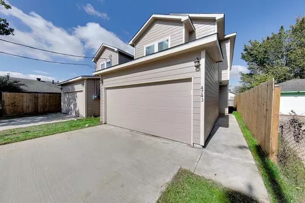 4743 Bricker ST, Houston, TX 77033