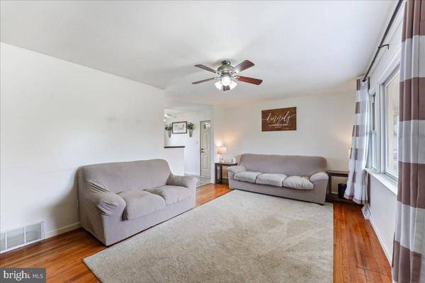 210 WHITEHALL RD, Elkton, MD 21921