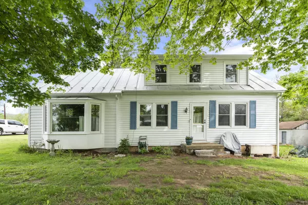 8883 HIGHLAND TPKE, Mcdowell, VA 24458